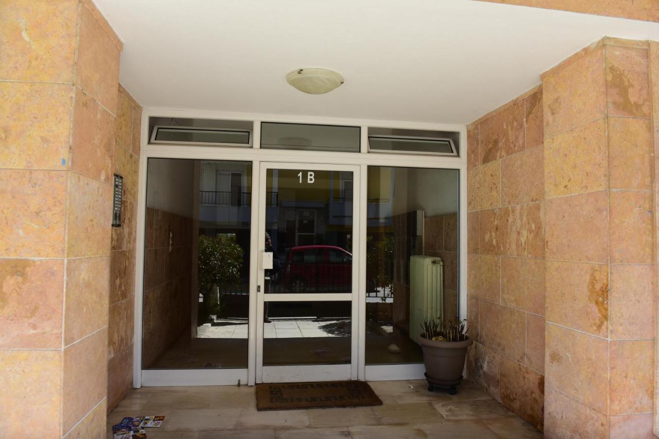 Urban Kalamitsa Beach Appartment Kavala Exterior photo